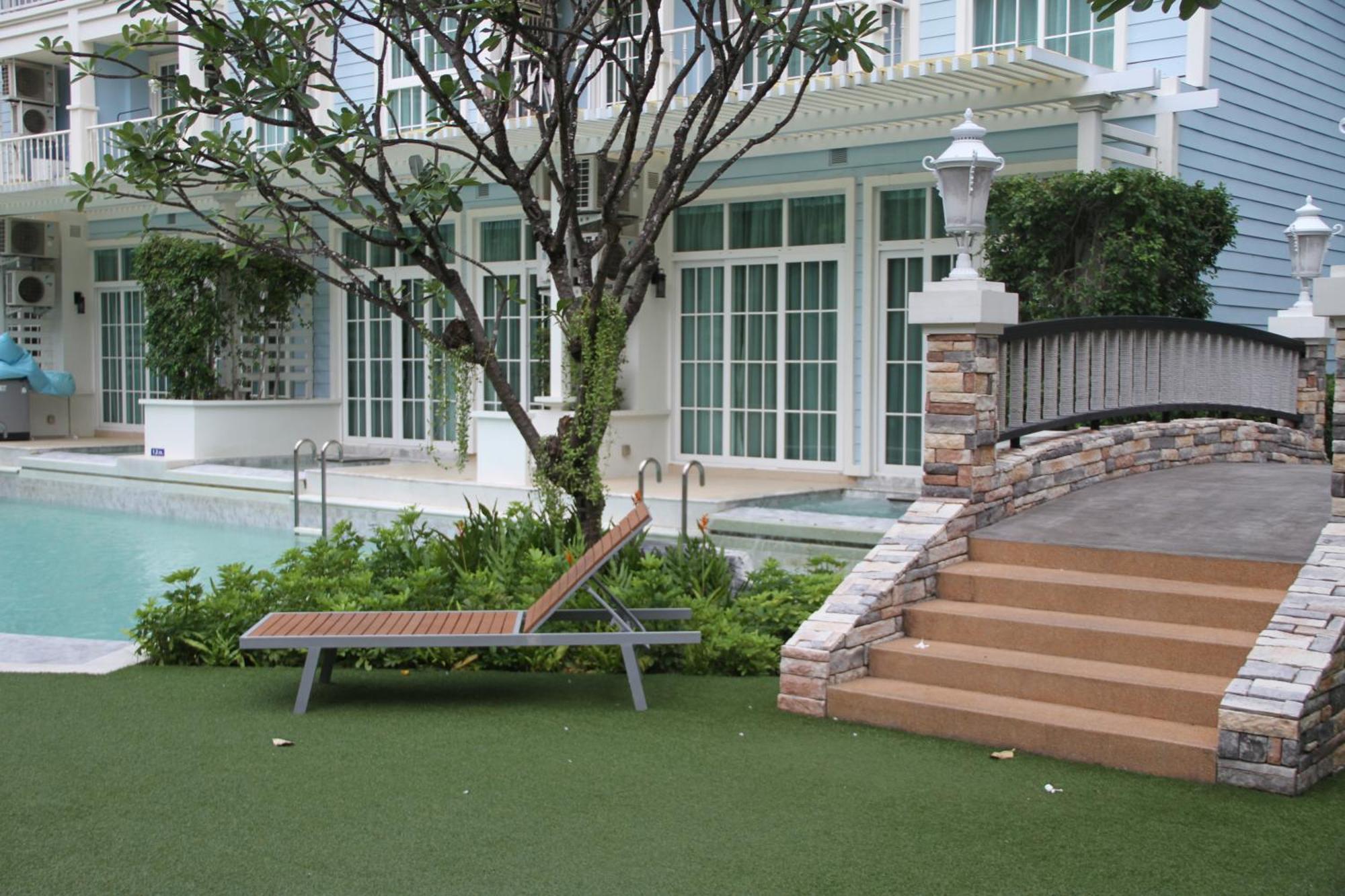 Grand Florida芭提雅带免费游泳池温泉和健身房和办公区水上花园公寓e208 나 좀티엔 외부 사진