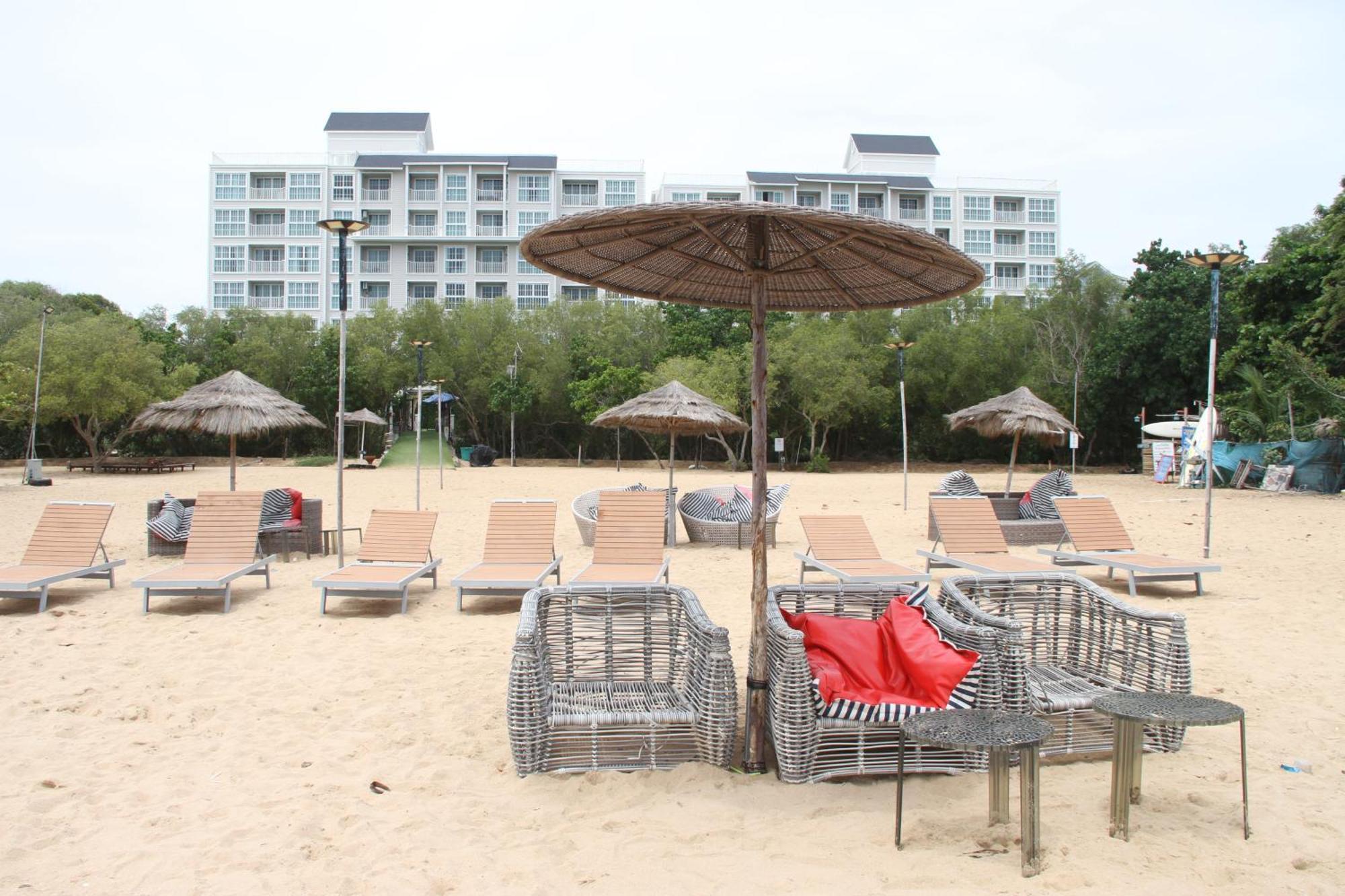 Grand Florida芭提雅带免费游泳池温泉和健身房和办公区水上花园公寓e208 나 좀티엔 외부 사진