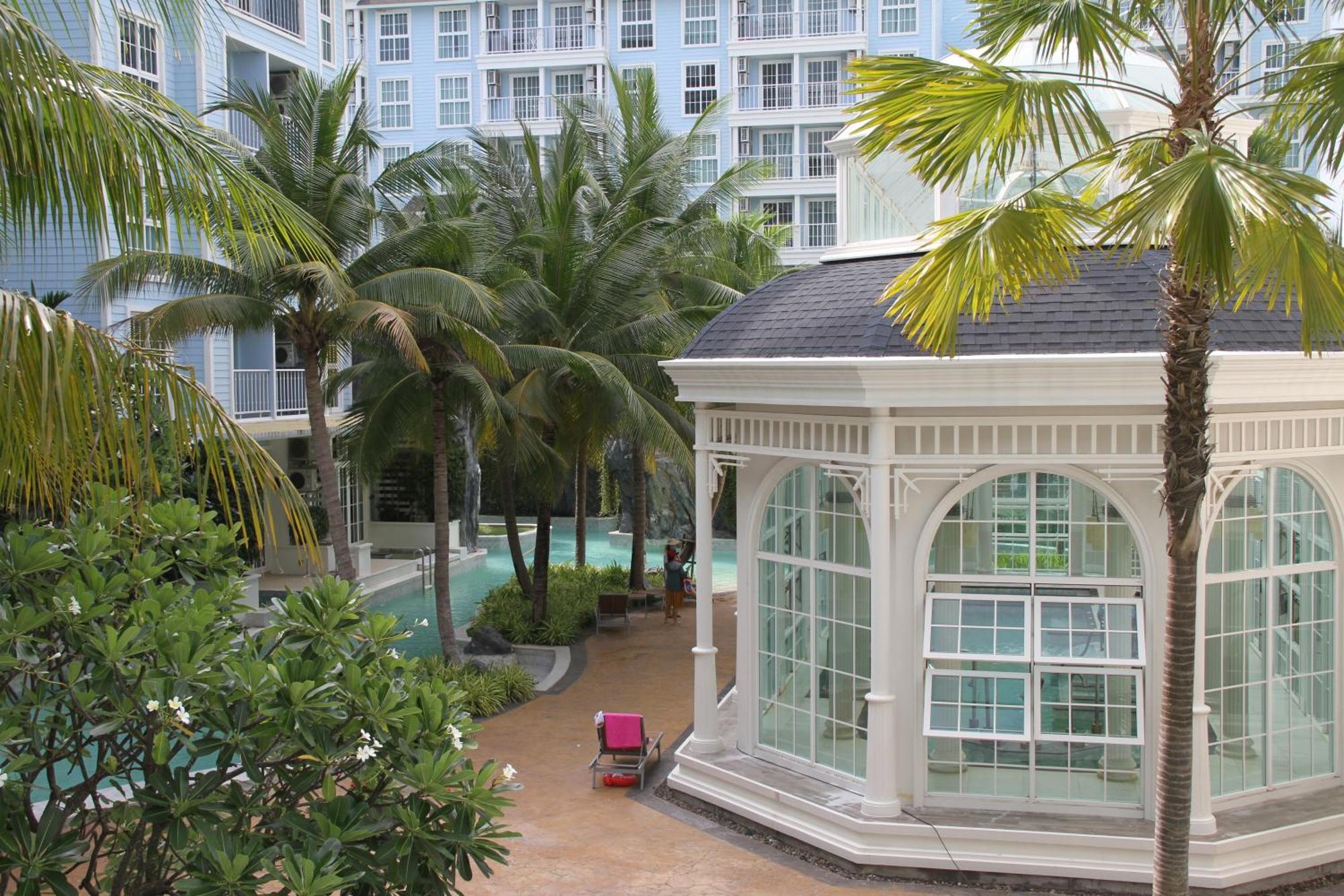 Grand Florida芭提雅带免费游泳池温泉和健身房和办公区水上花园公寓e208 나 좀티엔 외부 사진
