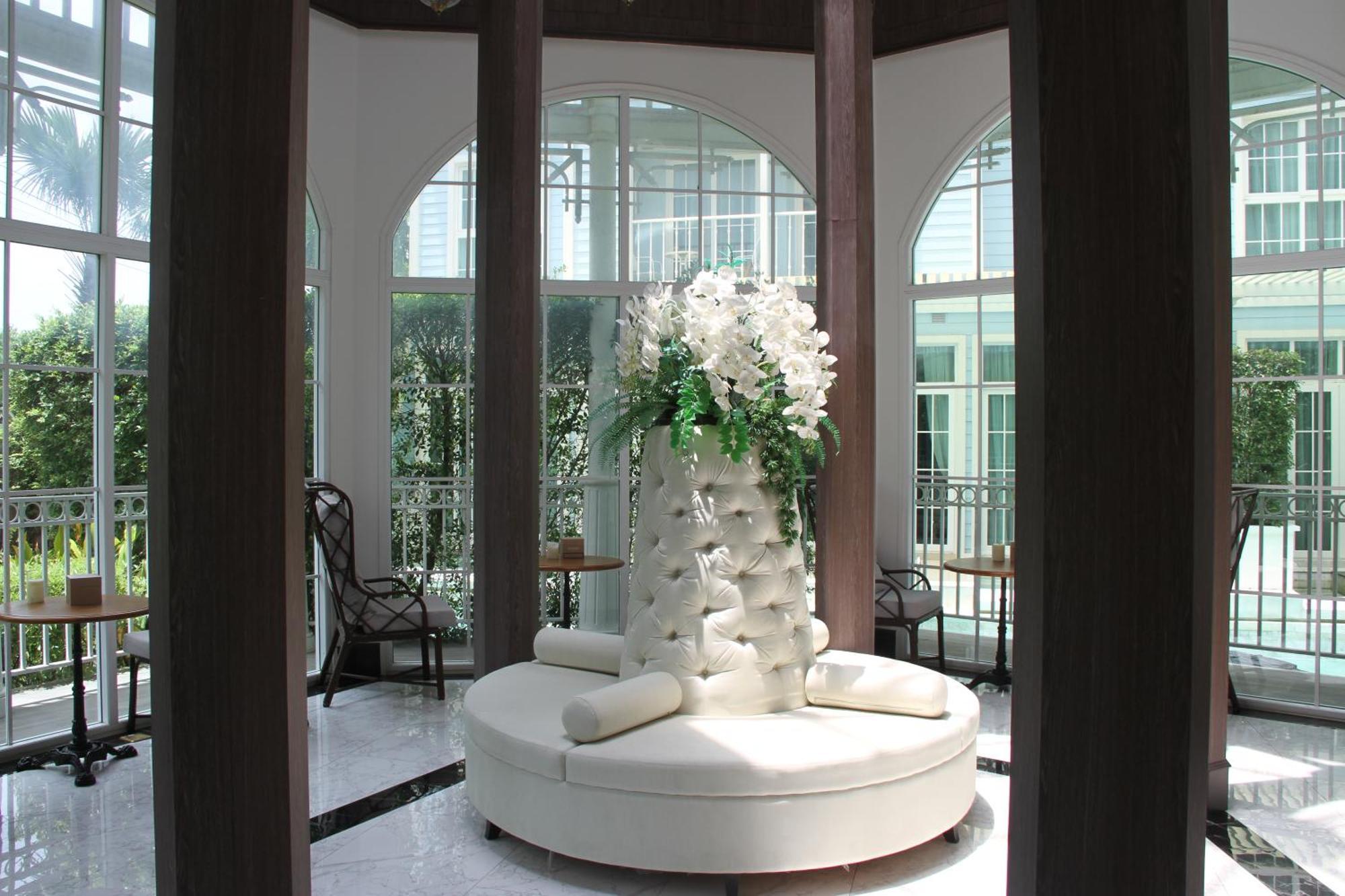 Grand Florida芭提雅带免费游泳池温泉和健身房和办公区水上花园公寓e208 나 좀티엔 외부 사진